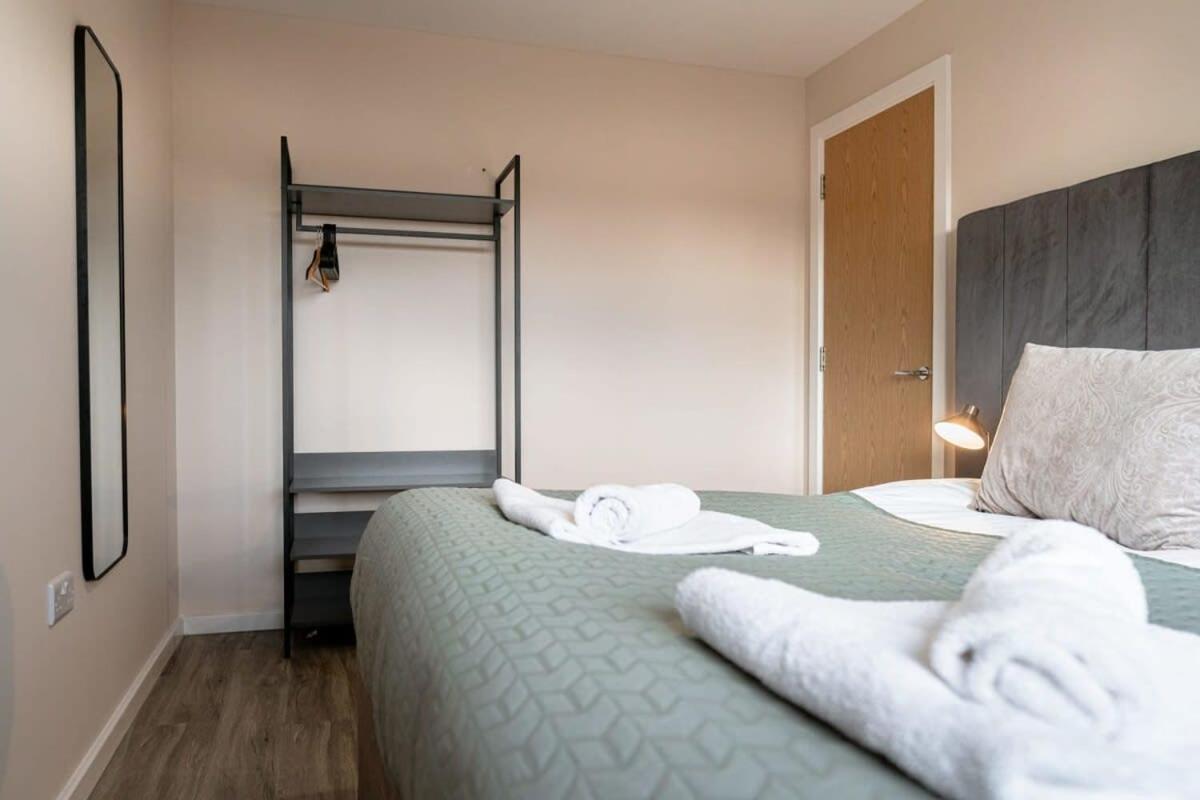 Modern 1 Bedroom Apartment In Manchester Eksteriør billede